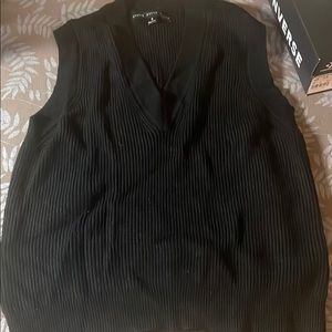 HYFVE Black V-Neck Men's Sweater